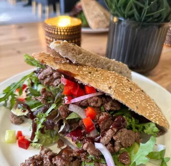 هتل Solstad Gjestegård