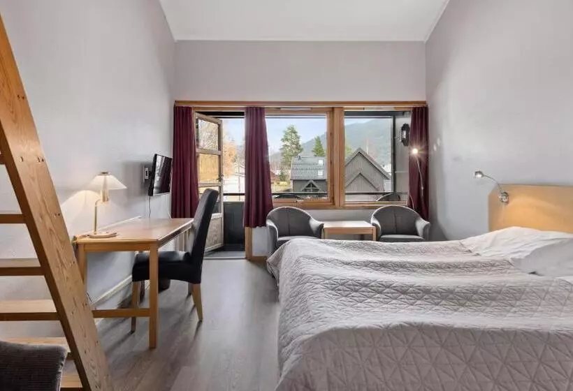 هتل Solstad Gjestegård