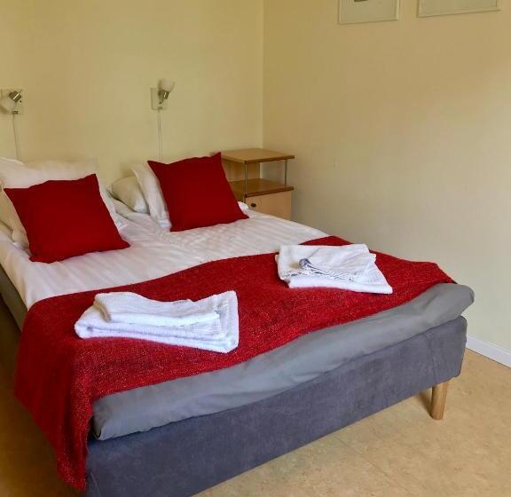 هتل Stf Malmfaltens Folkhogskola