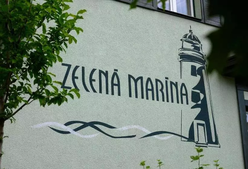 ホテル Zelená Marina