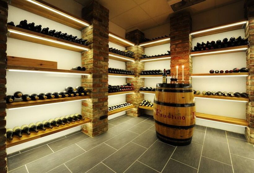 Nermo Hotel & Apartments