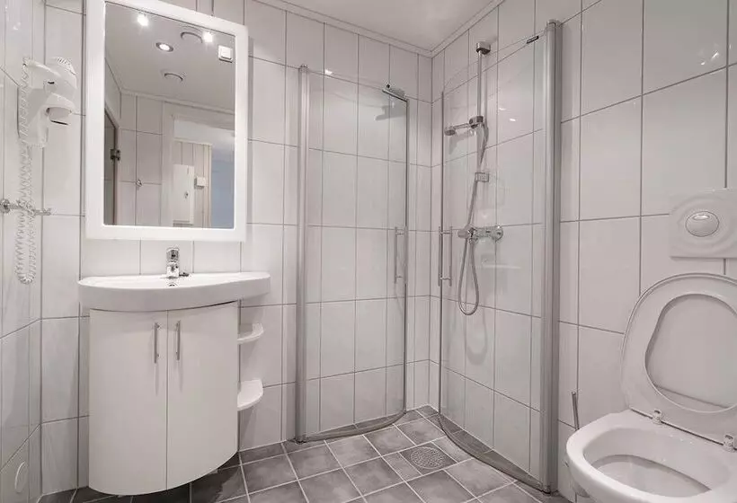 Nermo Hotel & Apartments