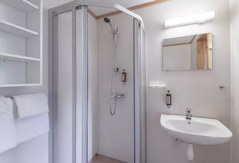 Nermo Hotel & Apartments