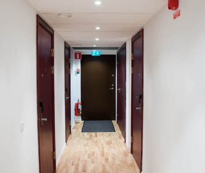 Stay Xtra Hotel Kista