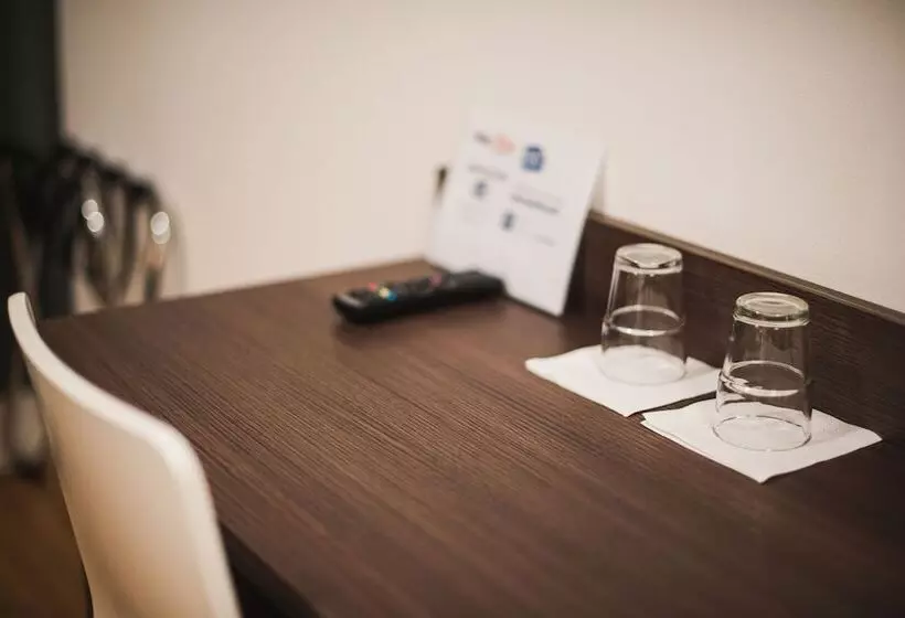 Stay Xtra Hotel Kista
