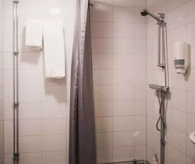 Stay Xtra Hotel Kista