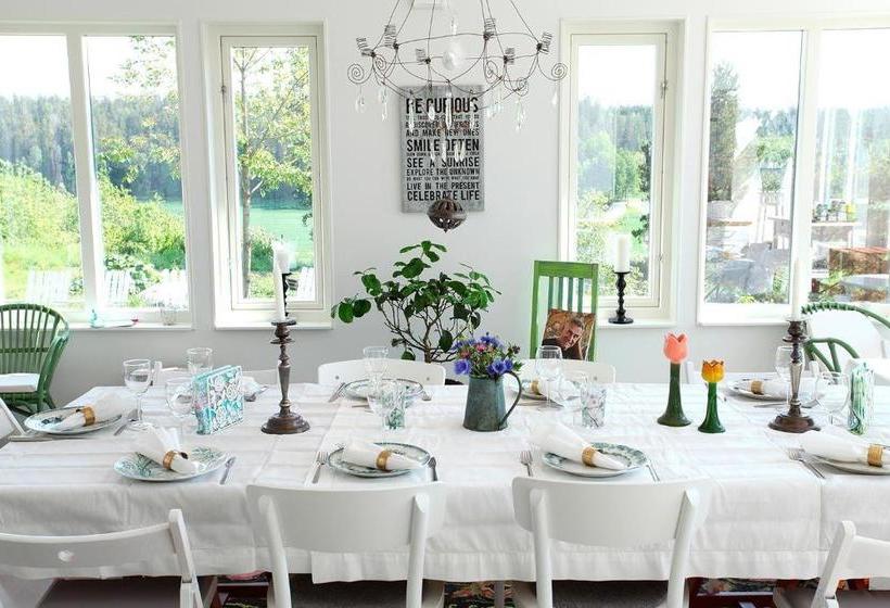 مبيت وإفطار Tuna Orangeri