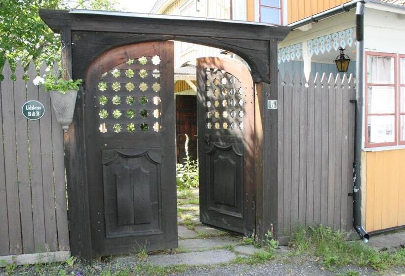 Uddens Bed & Breakfast