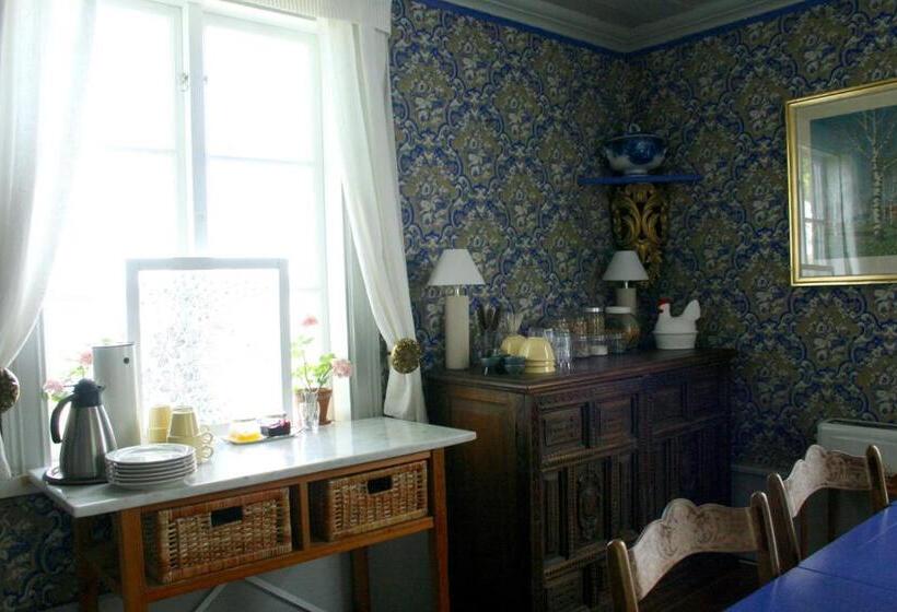 Uddens Bed & Breakfast