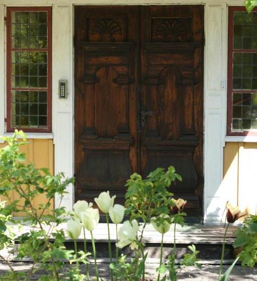 Uddens Bed & Breakfast