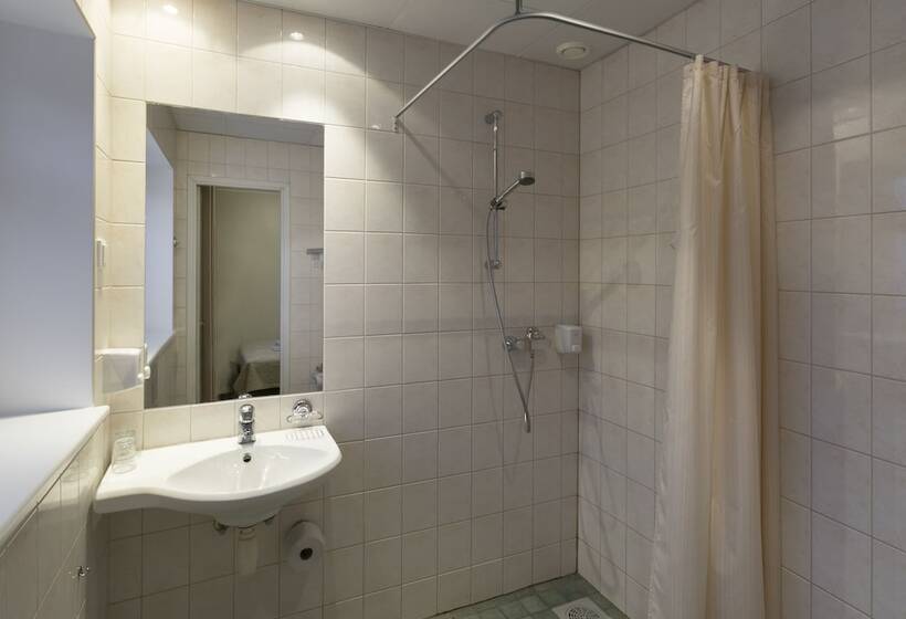 Wasa Hotel & Health Center