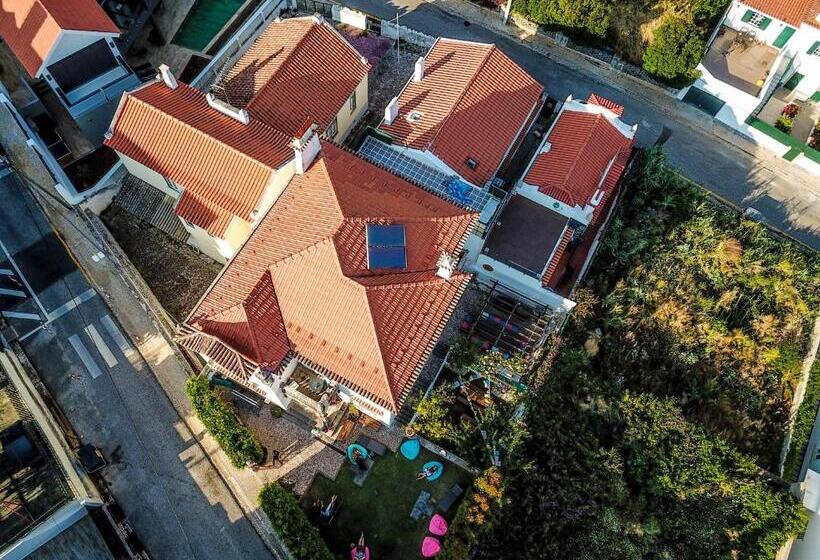 호스텔 The Salty Pelican Beach Retreat