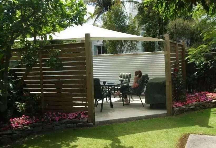 تختخواب و صبحانه Havenlee Homestay