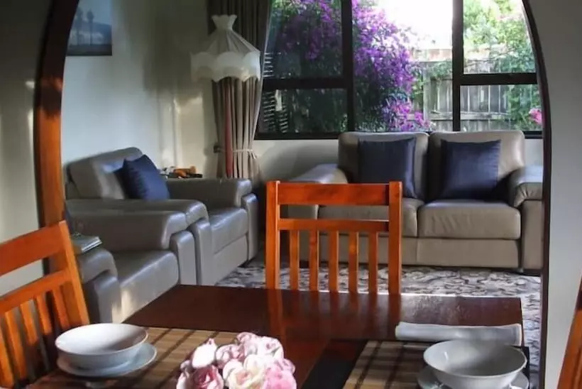 تختخواب و صبحانه Havenlee Homestay