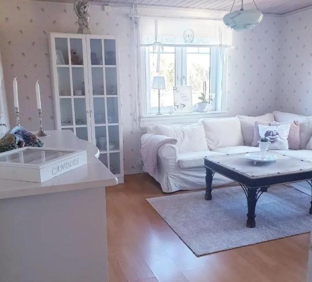 צימר Höhällets Lantliga Rum