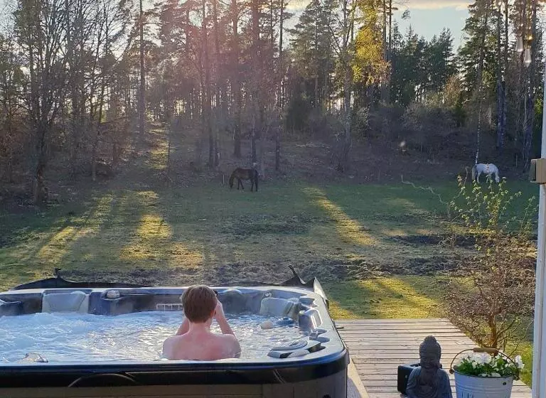 Aamiaismajoitus (B&B) Höhällets Lantliga Rum
