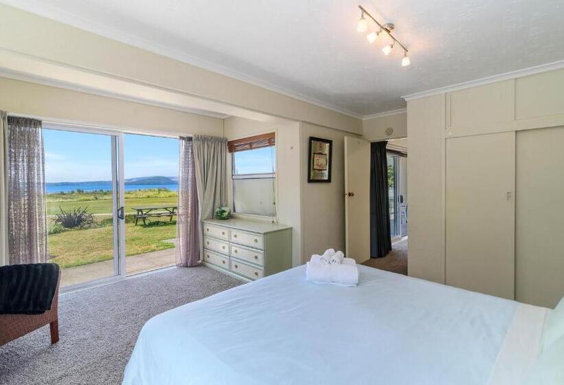 צימר Ngongotaha Lakeside Lodge