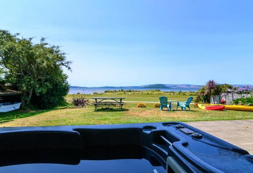 צימר Ngongotaha Lakeside Lodge