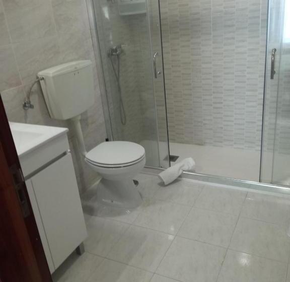 تختخواب و صبحانه Residencia Salva Vidas