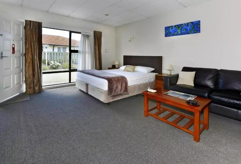 Classique Lodge Motel