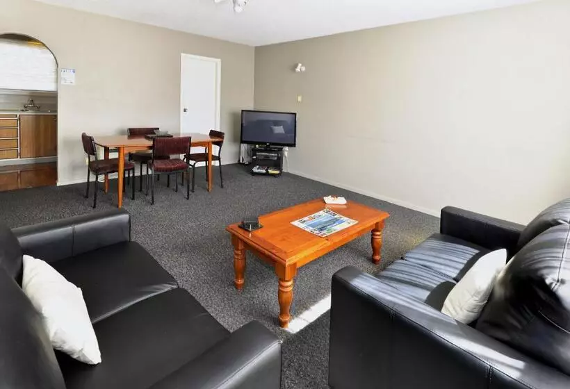 Classique Lodge Motel