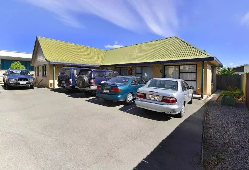 Classique Lodge Motel