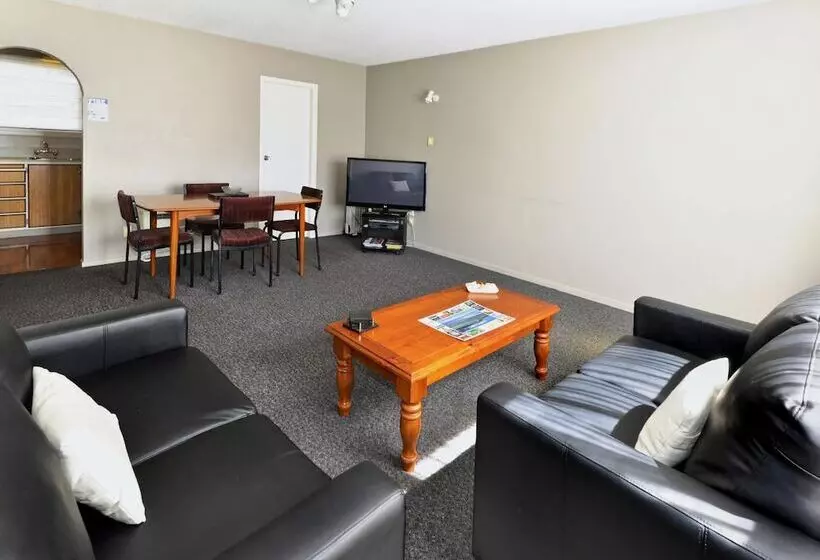 Classique Lodge Motel