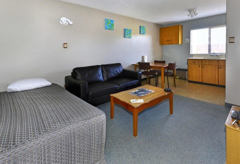 Classique Lodge Motel