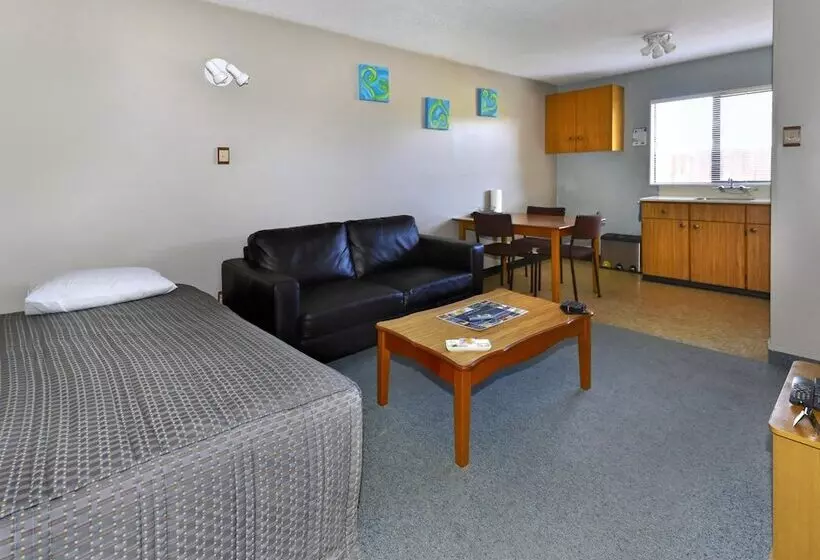 Classique Lodge Motel