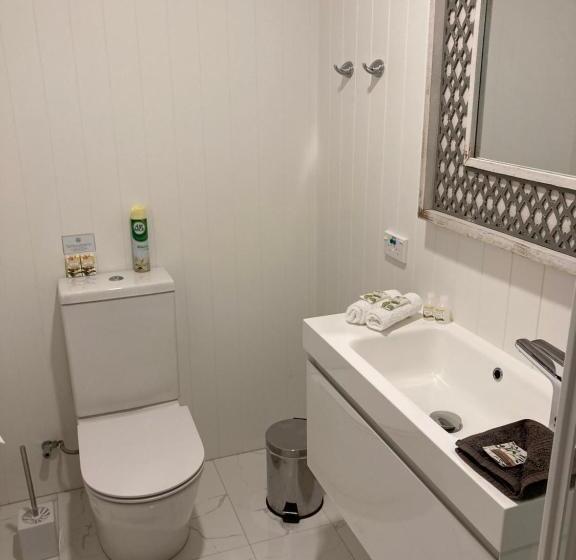 Hahei Bed And Breakfast