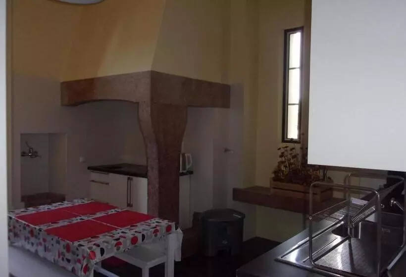 Hostel 402