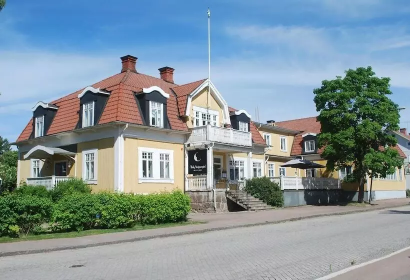 ホテル Broby Gästgivaregård