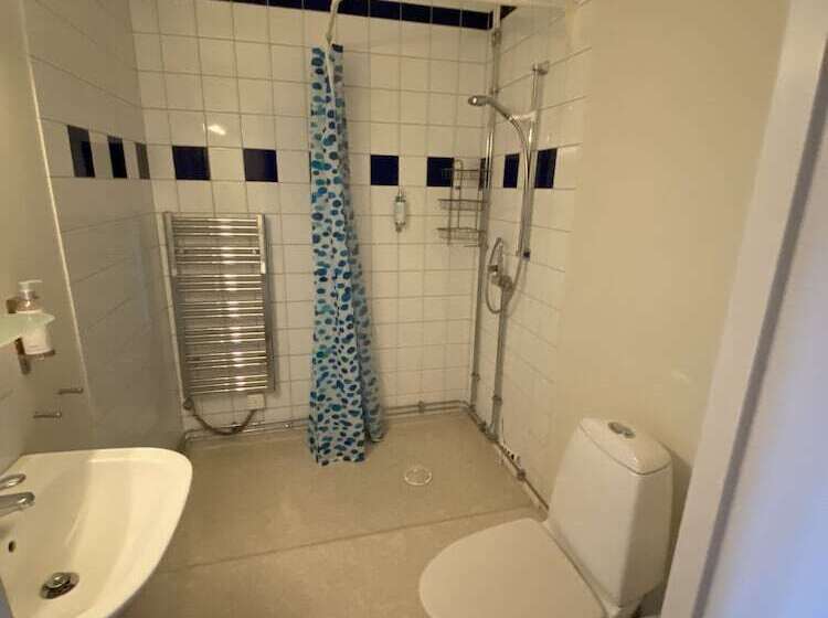 هتل Broby Gästgivaregård