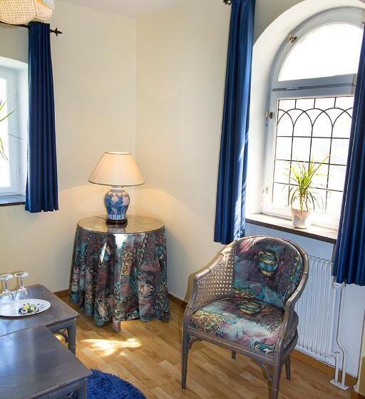 בית מלון כפרי Chaplin