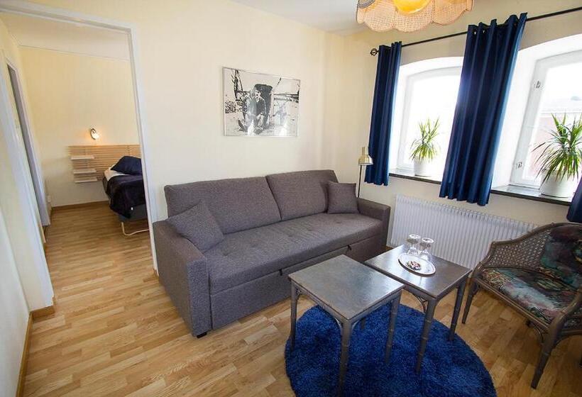 בית מלון כפרי Chaplin