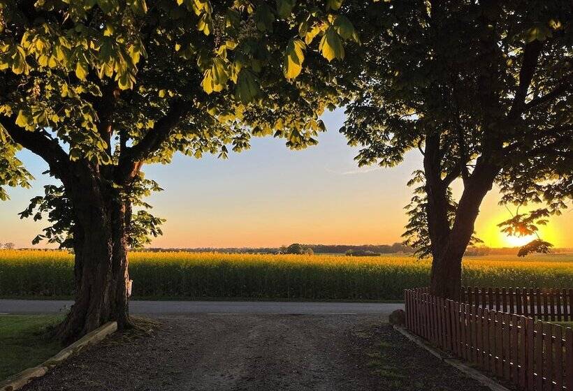 בית מלון כפרי Sydkustens At Lillehem