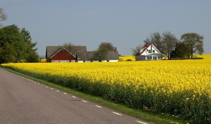 בית מלון כפרי Sydkustens At Lillehem