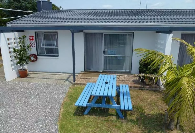 Mana Nui Motel