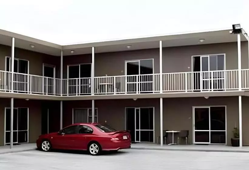 モーテル Hawera Central Motor Lodge