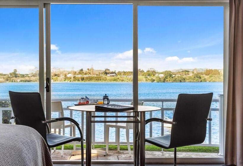 فندق على الطريق The Tauranga On The Waterfront