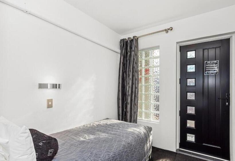 فندق على الطريق The Tauranga On The Waterfront