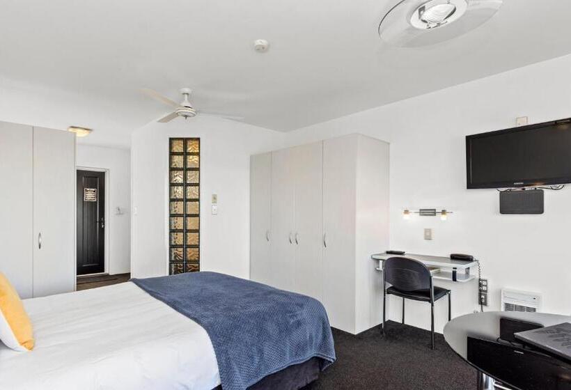 فندق على الطريق The Tauranga On The Waterfront