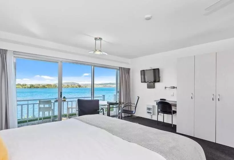مُتل The Tauranga On The Waterfront