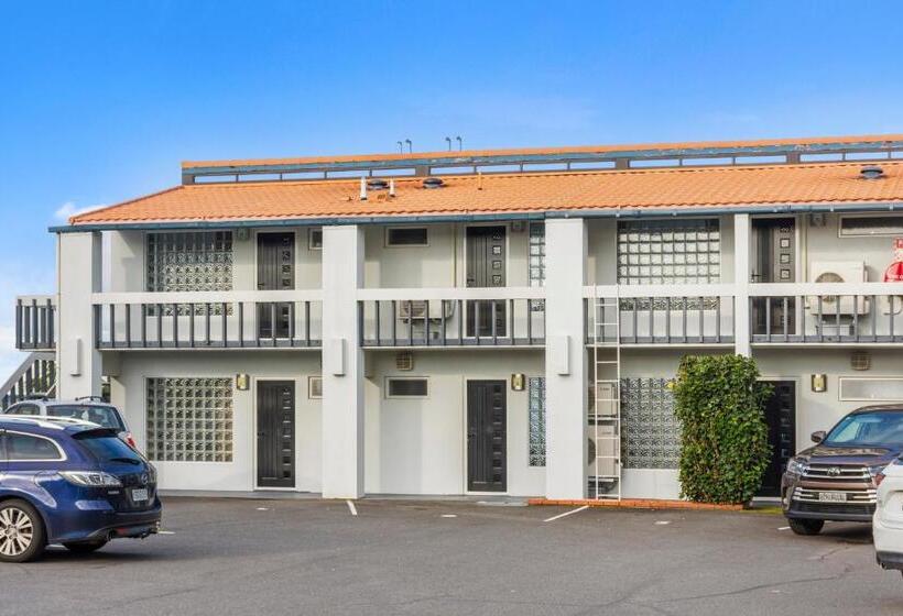 فندق على الطريق The Tauranga On The Waterfront