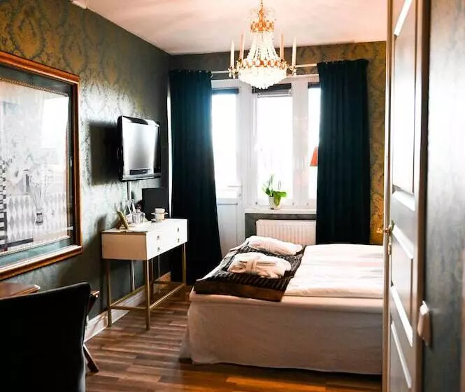 Palace Hotell