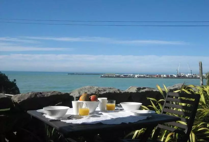 Pleasant View Bed & Breakfast