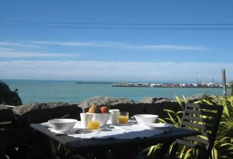 Pleasant View Bed & Breakfast
