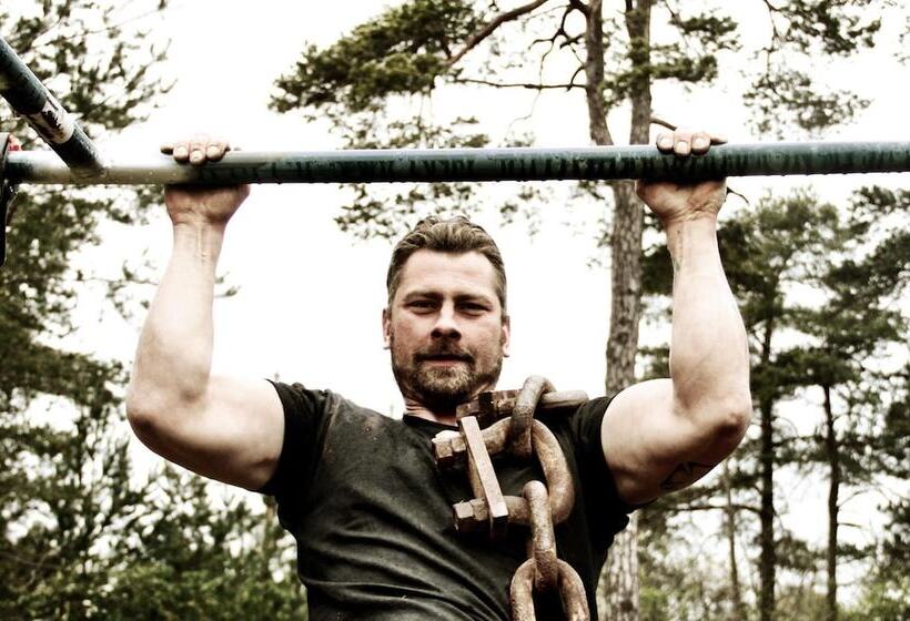 Stf Hostel Lärbro/grannen