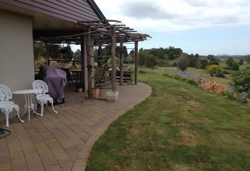 Waitomo Golfstays B&b
