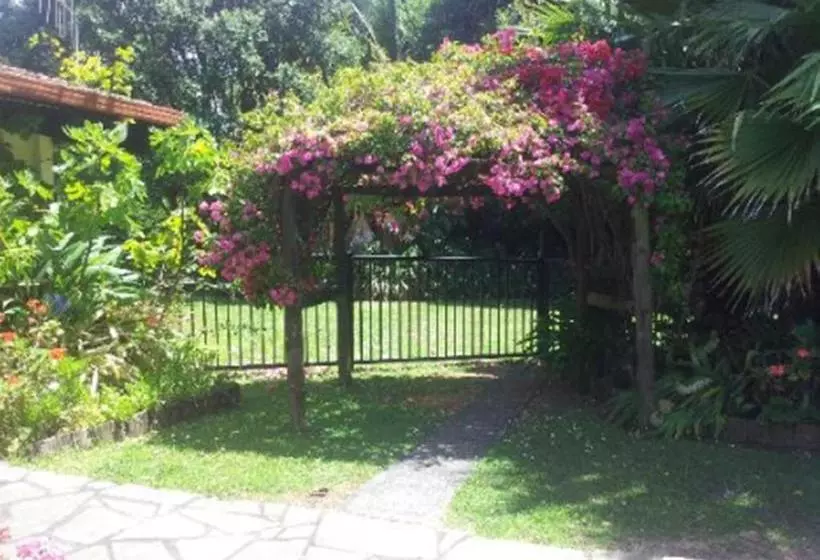 Waters Edge B&b